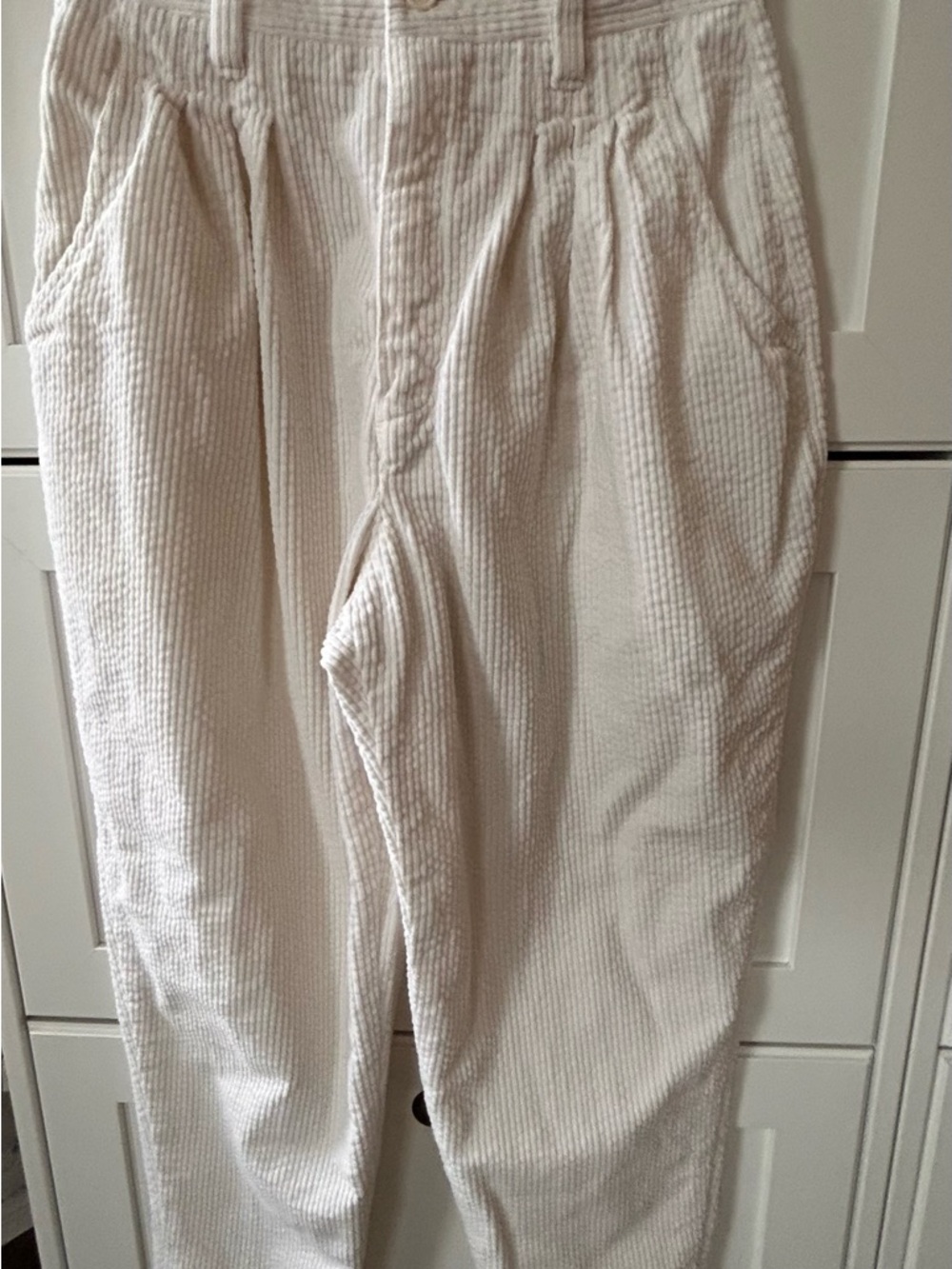 Vintage 80’s Esprit Off-White Corduroy Pleated Trousers - Picture 3 of 6